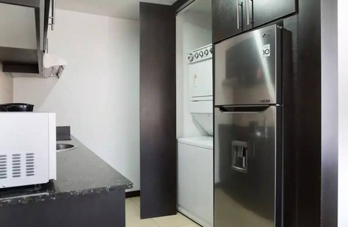 La Floresta Apartment | Apartment with panoramic view of the Pichincha volcano 1004
