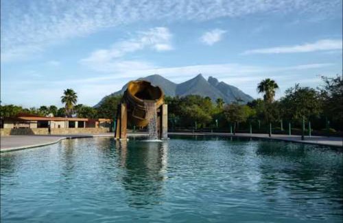 Monterrey Centro Apartment | Apartment with pool on Paseo Santa Lucia