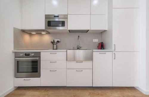 Linda-a-Velha Apartment | Apartment with stunning views of the Tagus River and the Atlantic