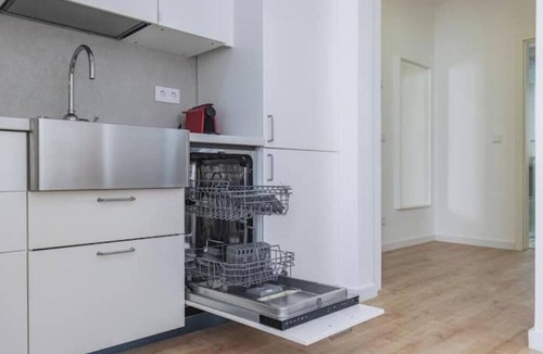 Linda-a-Velha Apartment | Apartment with stunning views of the Tagus River and the Atlantic