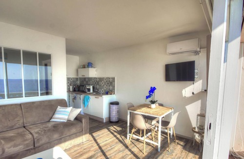 Antheor Apartment | Apartment with sea and beach view on foot in Anthéor