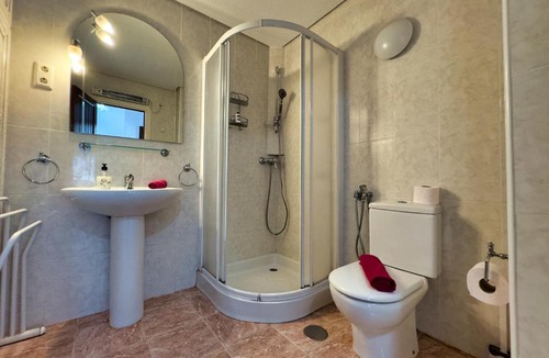 Cabopino Apartment | Apartment with secure underground parking