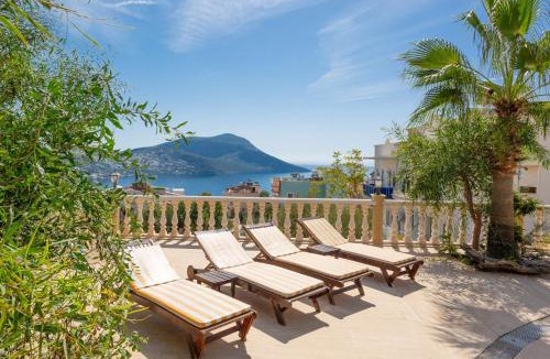 Kalkan Apartment | Apartment with Shared Pool Kalkan Apart Cactus (504)