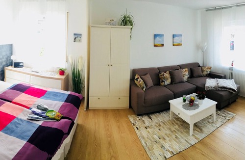 Rheinstetten Apartment | Apartment with style, at the new fair / Dm Arena Karlsruhe, 1-4 people