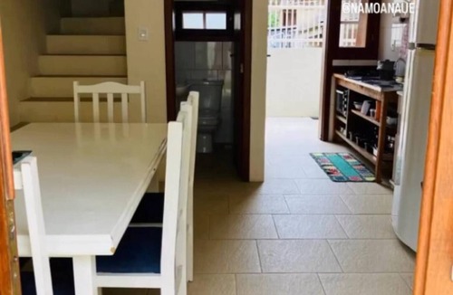 Barra de Ibiraquera Apartment | Apartment with two suites, two blocks from the sea and three from the lagoon.