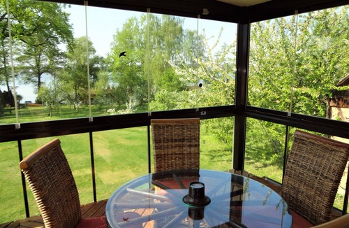 Bad Saarow Apartment | Apartment with winter garden and lake view - Ferienhof Löschebrand