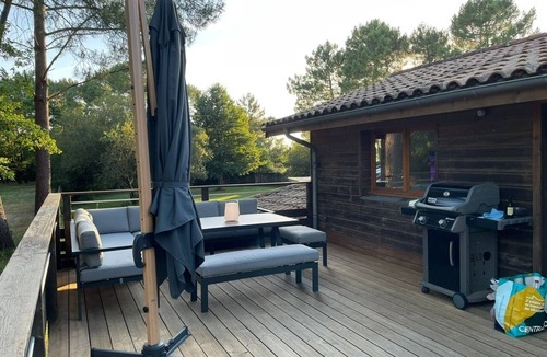 Hourtin Apartment | Apartment with your head in the trees, 50m from the lake - Hourtin Port