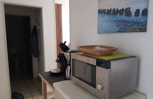 Horumersiel Apartment | Apartment within walking distance to the water and the center