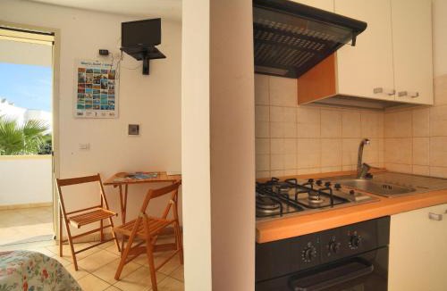 Torre Mozza Apartment | Apartment Wohnung 'Aphrodite A' in Strandnähe by Interhome