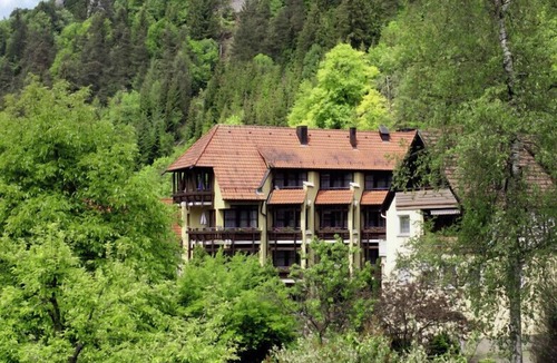 Muensingen Apartment | Apartment Wolfstal mit 90 qm, 2 Schlafzimmer für maximal 6 Personen
