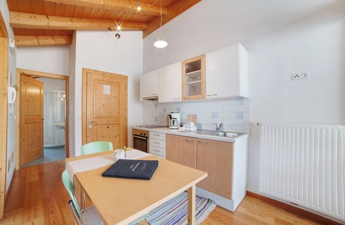 Burgusio Apartment | Apartment "Zwick Valarga" with Mountain View, Balcony & Shared Garden