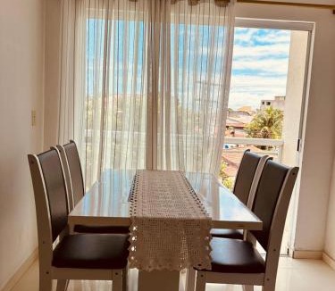 Extensao do Bosque Apartment | Apartmento com ar perto da praia em Rio das Ostras