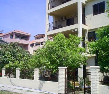 Budva Apartment | Apartments and rooms Marija