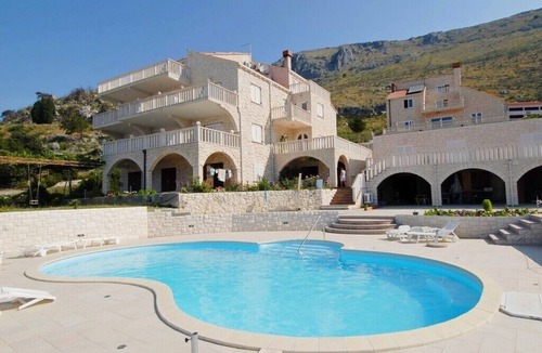 Mlini Apartment | Apartments and rooms Niko, (10638), Soline, hr