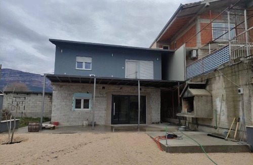 Mejasi Apartment | Apartments Andrea - Three Bedroom Apartment with Shared Swimming Pool