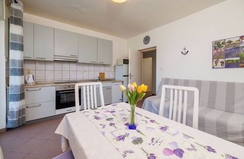 Banjol Apartment | Apartments Anica