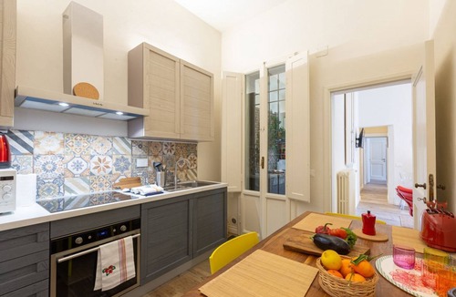 Santissima Annunziata Apartment | Apartments Florence The Vintage Nook