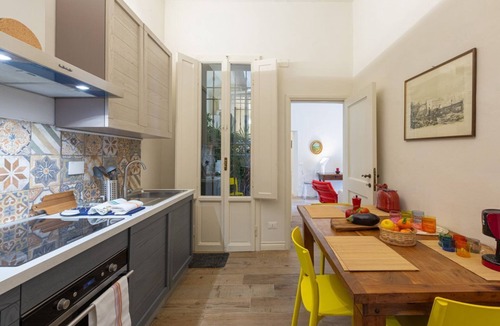 Santissima Annunziata Apartment | Apartments Florence The Vintage Nook