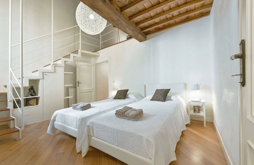 Duomo Apartment | Apartments Florence - Tornabuoni Luxury