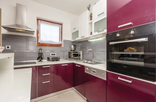 Cesarica Apartment | Apartments Ivni
