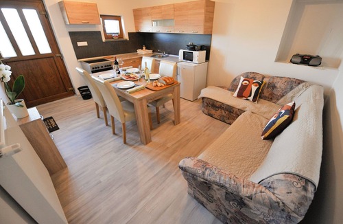 Brezice Apartment | Apartments Jernej