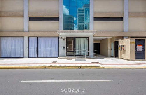 Andorinha Apartment | Apartments Just Steps From the Beach in Itapema - Eahs