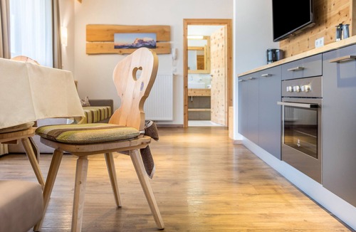 Albions Apartment | Apartments Marialisa Superior 'Apt Tulpe' with Mountain View, Whirlpool & Wi-Fi
