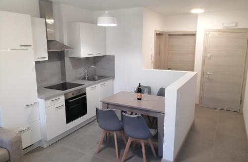 Mendel Pass Apartment | Apartments Max