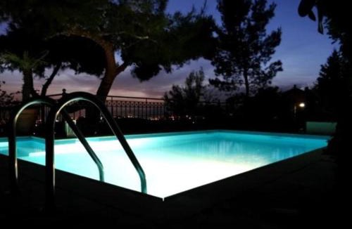 Penteli Villa | Apartments Nina