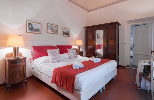 Careggi Rifredi Bed & Breakfast | Ape Rosa Relais