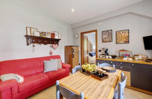 Castellinaldo Apartment | Aperegina