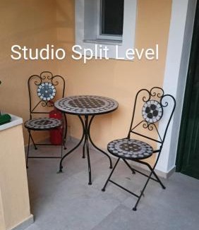 Paleokastritsa Apartment | Aphrodite Studios & Pool