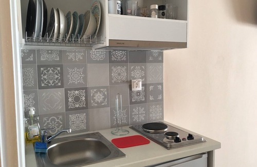 Kini House | Aphrodites Apartments