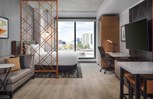 Southmoor Park Hotel | Apiary Hotel Belleview Station Denver