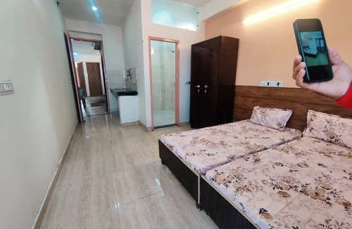 Udyog Vihar Apartment | Apna Apartments