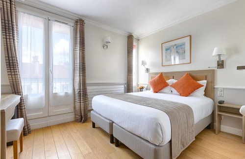 Montparnasse Hotel | Apollinaire