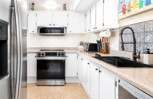 Apollo Beach House | ‼️Apollo Beach Waterfront - Boat Slip & Patio