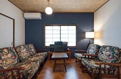 Hachiman-cho Apartment | Apollon