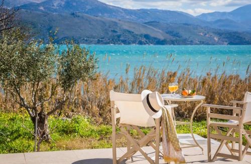 Lixouri Villa | Apollonides Seafront Villa 2 Melete