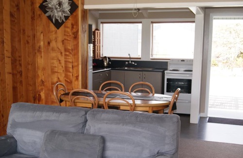 Greymouth Hotel | Apostles View Motel