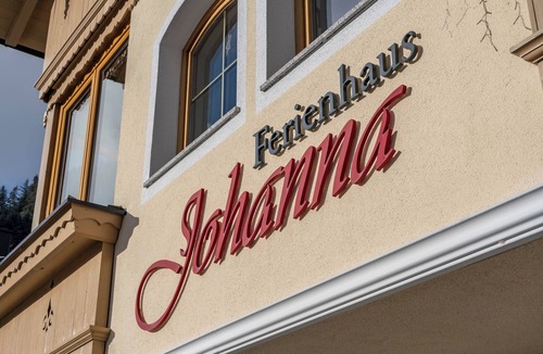 Hippach-Schwendberg Apartment | App. Ahornblick in Ferienhaus Johanna - near the gondola lift