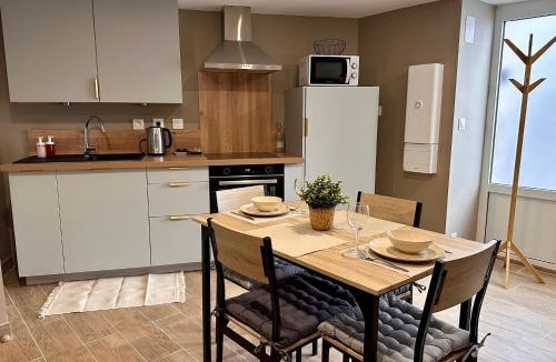 Monts du Lyonnais Apartment | Appartement Sainte-Catherine