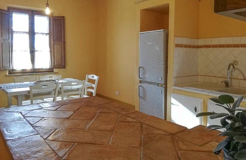 Buonconvento Apartment | App. Terra - Family-friendly with breakfast and views of Siena and Montalcino