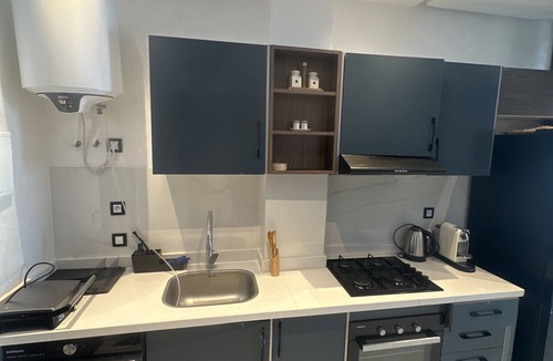 Mehdya Apartment | Apparemment Front mer et Pied Dans Leau
