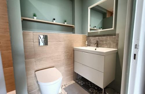 Blatin Apartment | Appart 8 pers 2 douches privatives Hypercentre
