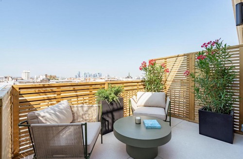 Levallois-Perret Apartment | Appart Hôtel Résidence Courcelle