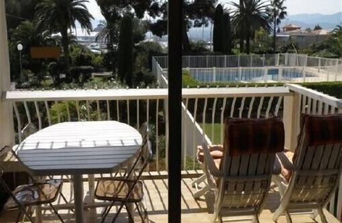 Saint-Raphael Apartment | APPART T2 ST RAPHAEL SEASIDE PARK GARAGE POOL TERRACE SEA