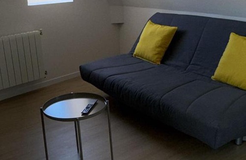 Vieux Vichy Apartment | Appart'Village Le vieux Vichy centre T1,T2,T3 - Parking - Thermes