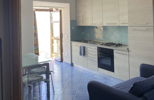 Procchio Apartment | APPARTAMENTI CASA GEMMA - CASA GEMMA PIANO TERRA