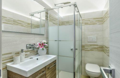 Quartiere XXXI Giuliano Dalmata Apartment | Appartamenti Luna e Sole